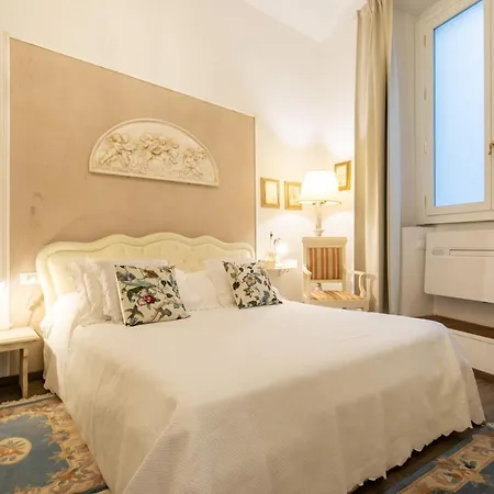 Appartamento Tornabuoni Chic Firenze