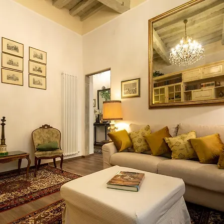 Tornabuoni Chic Appartamento *